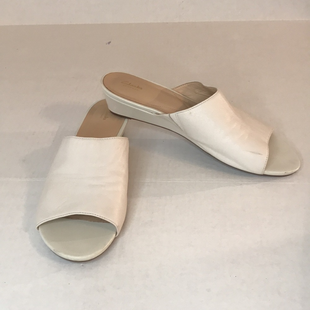 Clarks Parram Waltz Low Wedge Leather Slide Sandal - White Size 8.5